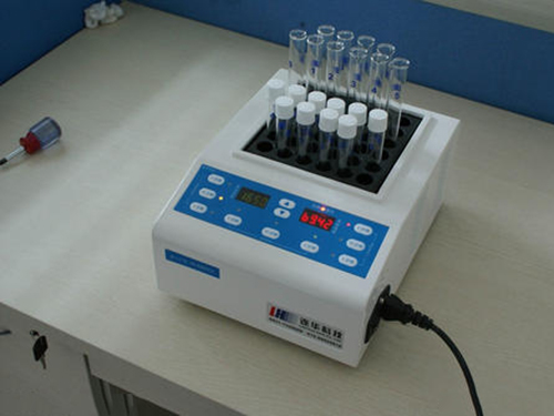 水質(zhì)監(jiān)測(cè)儀 (8) 水質(zhì)監(jiān)測(cè)儀 (8)