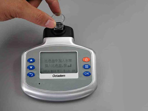 水質(zhì)監(jiān)測(cè)儀 (1) 水質(zhì)監(jiān)測(cè)儀 (1)